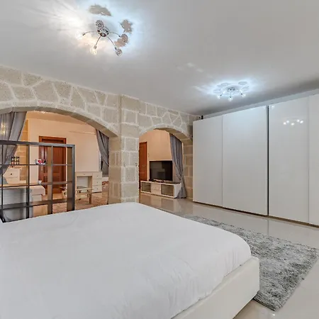 Juliet * Costa Adeje (Tenerife)