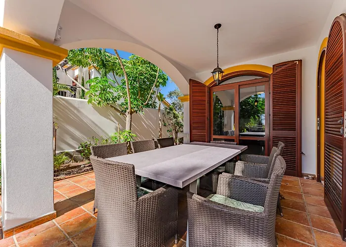 Juliet ヴィラ アデヘ