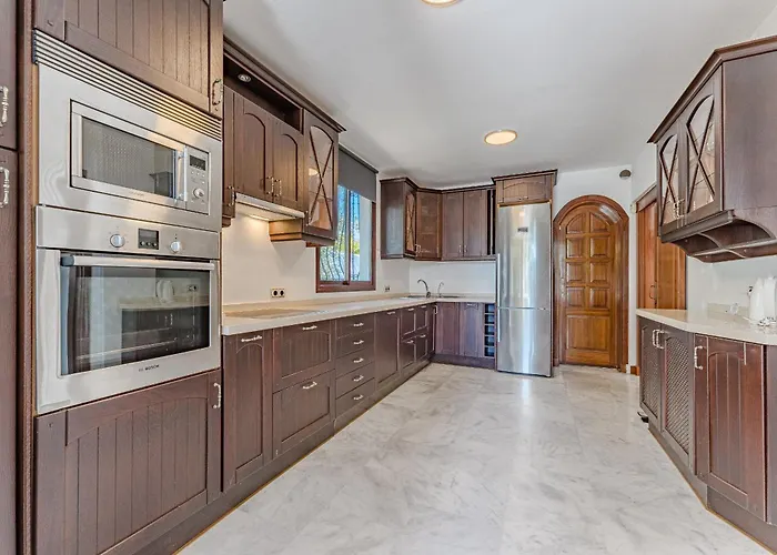 ヴィラ Juliet アデヘ